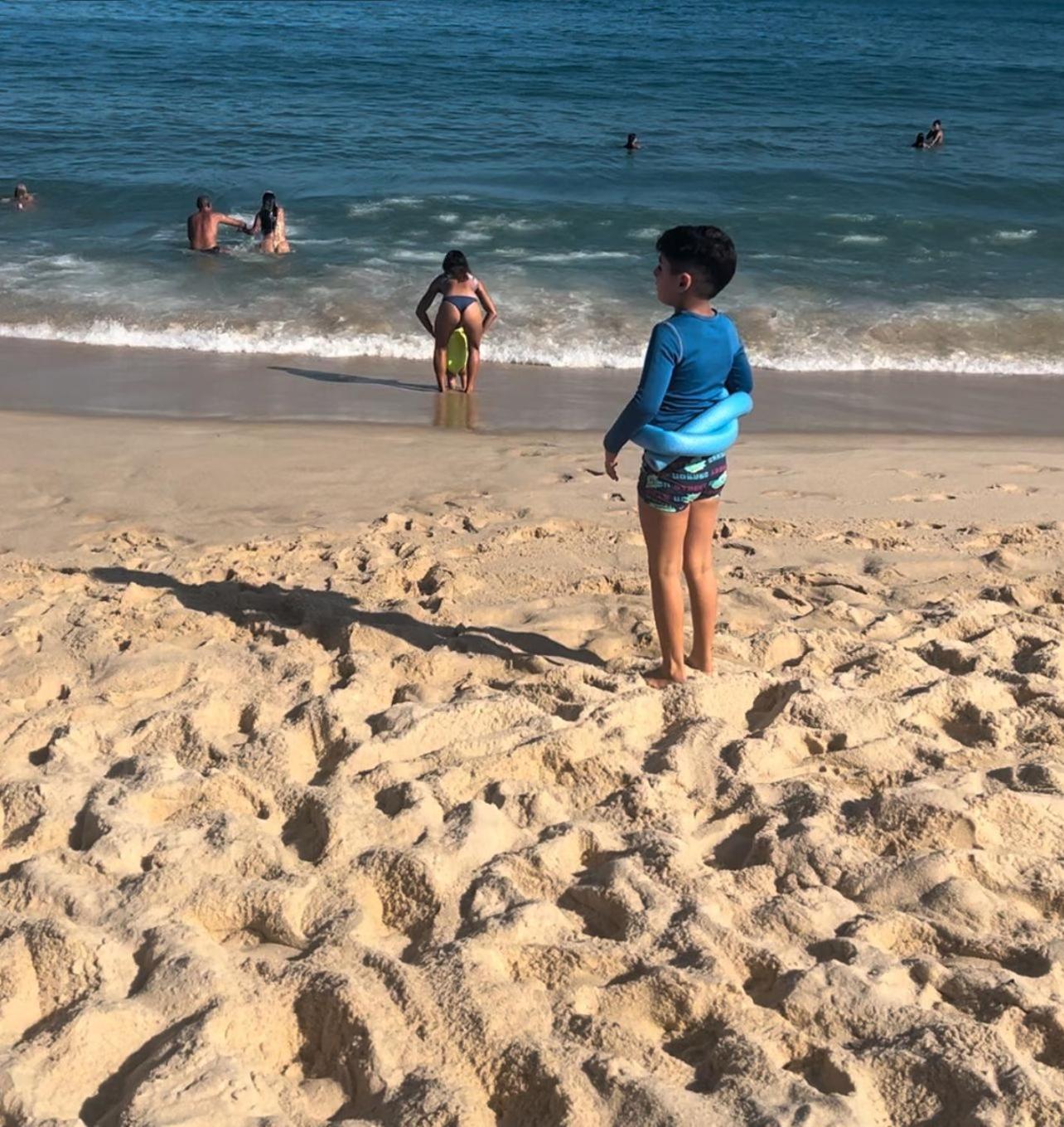 O Mar Cura! Apto Compartilhado Frente Mar Mulheres E Maes Solo! Viva Uma Experiencia Local! Hospedagem domiciliar